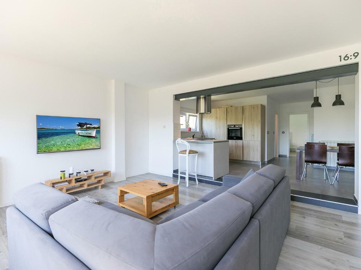 Apartman Oliver Art